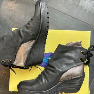 SOLD.   Fly London Yama  - NEW  $138. SOLD SOLD